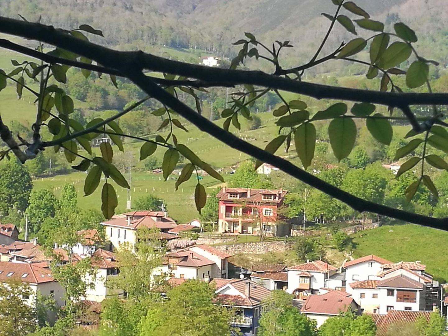 Apartamentos El Picoretu Con Exterior foto