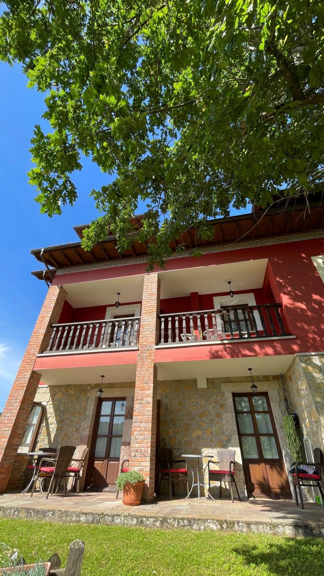 Apartamentos El Picoretu Con Exterior foto